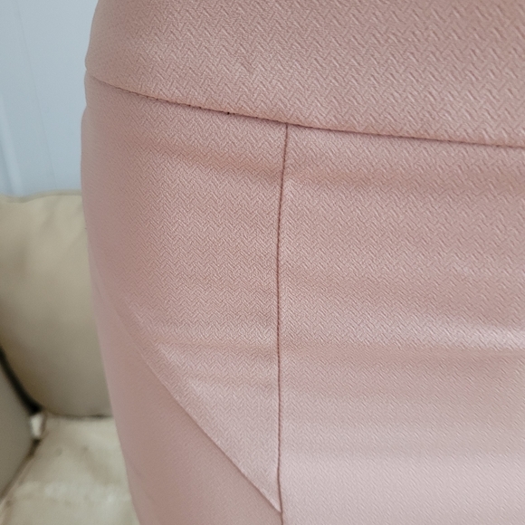 neutral color skirt size S - Picture 3 of 9